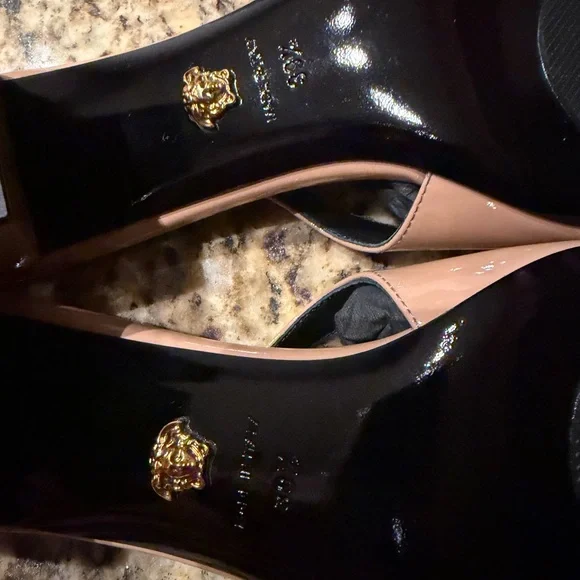 Versace Women's Nude Slingback Heels - Picture 6 of 10